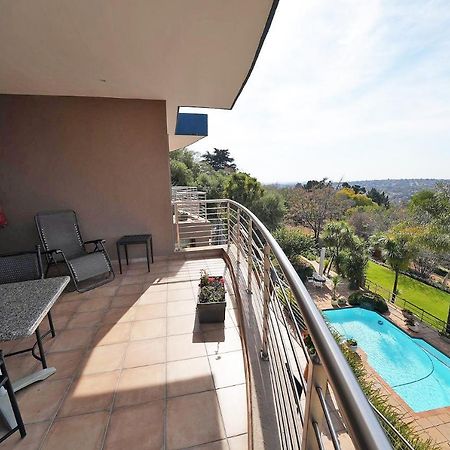 Over The Moon Guesthouse Johannesburg Kültér fotó